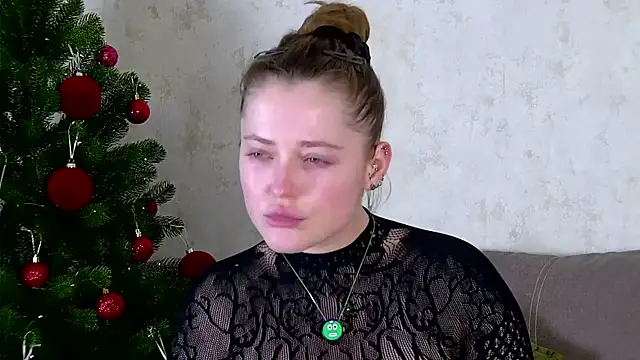 AshleyD  online show from January 10, 12:43 pm