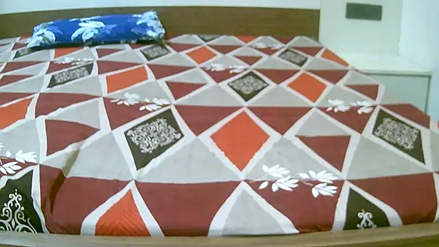 ragini m m s online show from October 28, 3:01 am