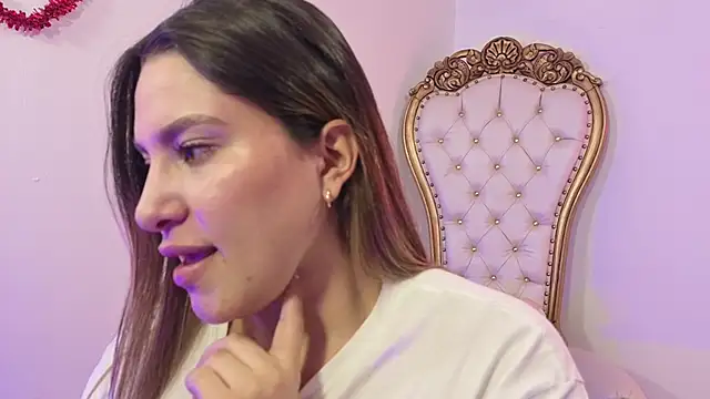 saaya tay online show from November 6, 3:34 am