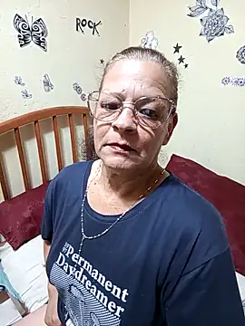 katrina perez online show from October 29, 4:28 am