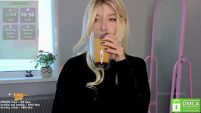 sweetuniporn online show from September 10, 10:04 am