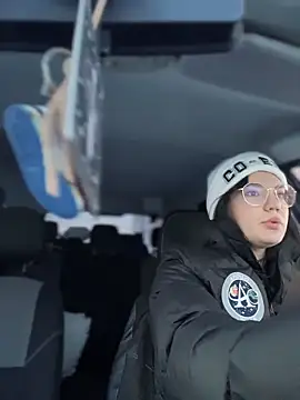 MeekyRich online show from February 2, 2:10 am