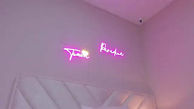  lucia 18 online show from September 19, 4:39 pm