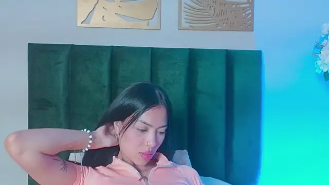 AbbieJoness  online show from February 12, 12:07 pm