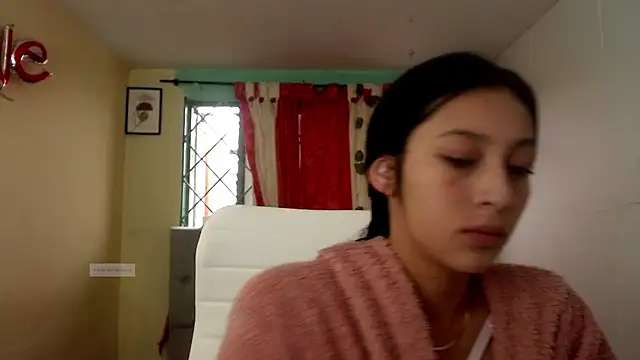 vale miel online show from September 29, 6:46 pm