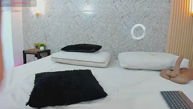 Antonella west online show from November 14, 8:31 pm