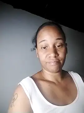 EbonyHorrny online show from February 1, 5:28 am