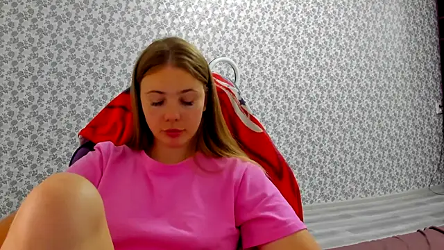 MaryLushh online show from September 12, 1:29 pm