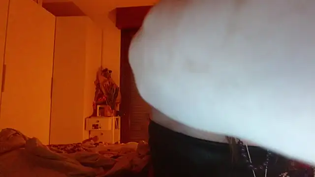 refem9 online show from November 4, 7:08 pm