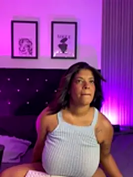 ashlycarteer online show from December 19, 8:45 pm