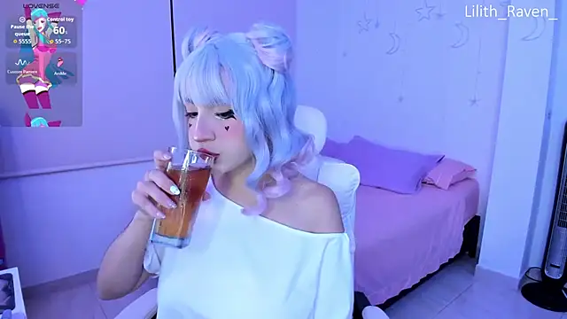 Lilith Raven  online show from October 21, 4:49 am