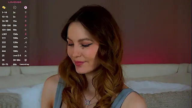 YungTessa online show from February 16, 8:09 pm