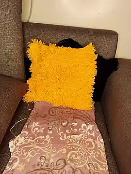 SeffieLucy online show from September 17, 10:35 am