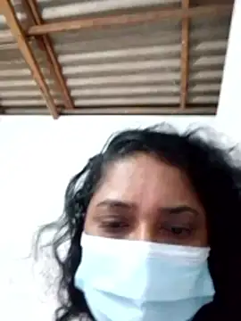 boosypussy online show from December 1, 11:51 pm