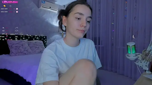 sweete chantal online show from November 21, 5:15 pm