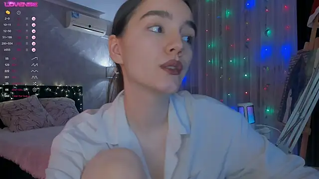 sweete chantal online show from January 6, 9:07 pm