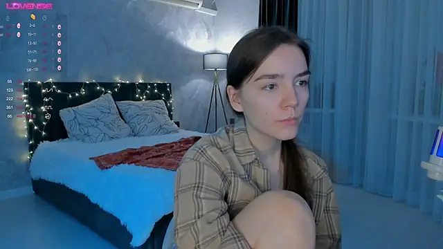 sweete chantal online show from October 4, 5:06 pm