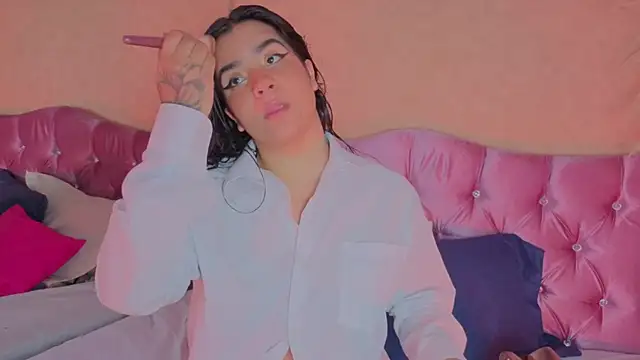 KARINAJTORRES online show from November 26, 9:38 pm