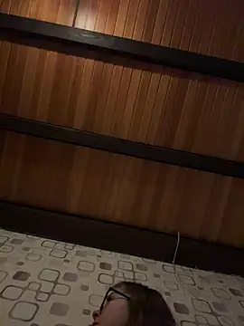 SweetTeenGirl online show from November 25, 9:33 am