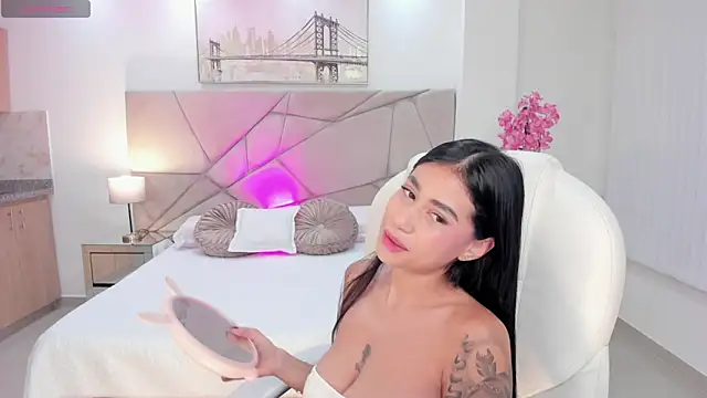 miranda crawfor online show from November 24, 1:13 pm