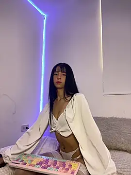 Snapshot of Lia__1 chatting on September 16, 5:10 pm Lia  1 online show from September 16, 5:10 pm
