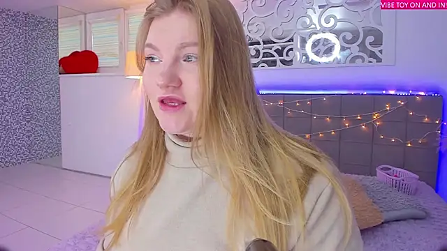 AshleyJoness online show from December 15, 6:18 am