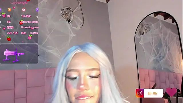 Emilyy Queen online show from October 28, 7:03 am