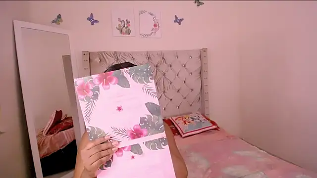 bonniebakerz1 online show from December 20, 3:21 am