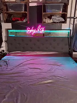 Shy Ivy online show from October 12, 6:21 pm