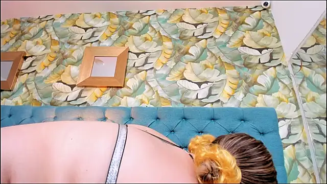 PatyLawrence online show from February 27, 4:34 am