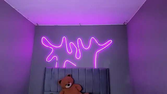 Sabrina bloom online show from September 9, 1:44 pm