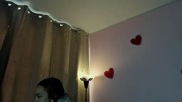 Dafne Mel online show from February 27, 1:11 pm