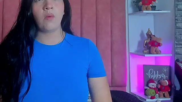 ashley Olsen online show from December 4, 3:09 am