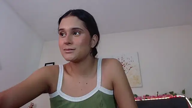 valentini villa online show from October 24, 8:27 pm