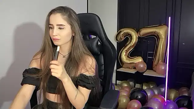 s meow online show from November 18, 1:06 am