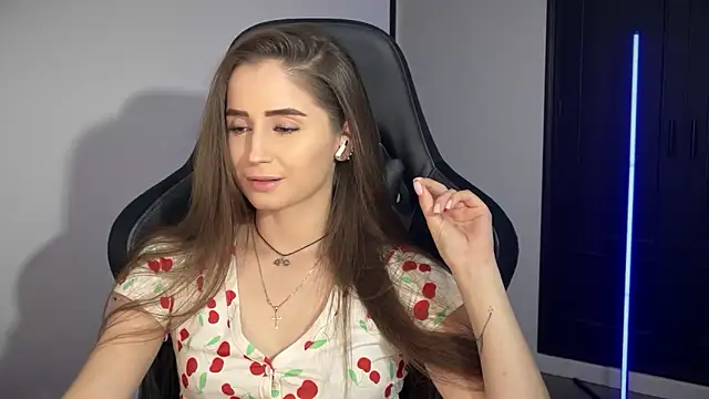 s meow online show from November 14, 10:43 pm