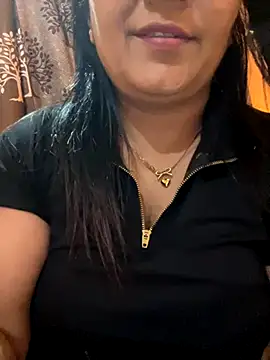 Snapshot of hot_bhabhi69 chatting on October 22, 8:52 am hot bhabhi69 online show from October 22, 8:52 am