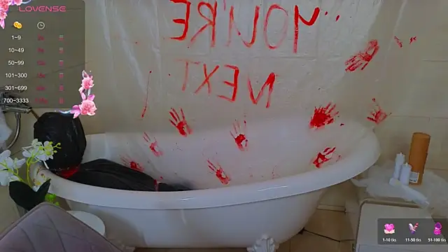 bluelunaray online show from October 20, 10:07 am