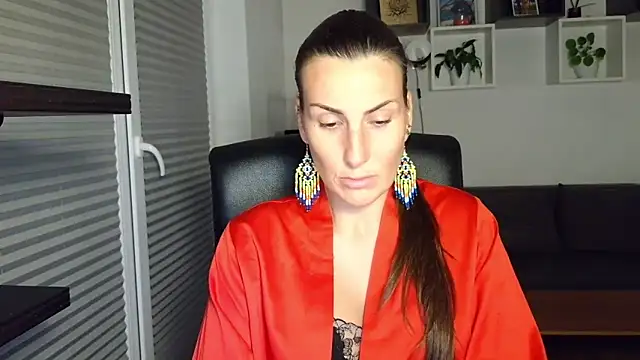 DonnaAmore online show from September 8, 8:19 pm