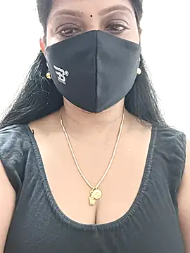 shivani27 online show from September 22, 5:55 pm