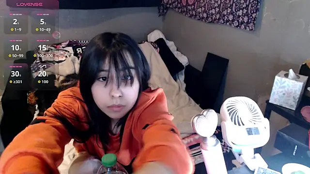 London Ray online show from February 4, 9:01 am