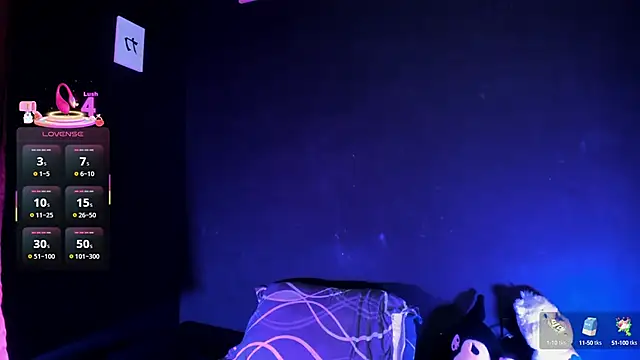 madiixwatson online show from October 3, 10:42 am