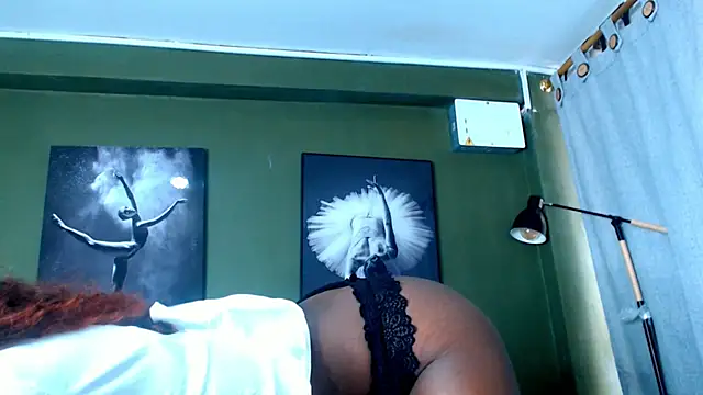 Snapshot of Evaa_18 chatting on October 3, 6:13 pm Evaa 18 online show from October 3, 6:13 pm