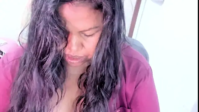 Snapshot of ebonylouissexyhot chatting on September 23, 4:10 am ebonylouissexyhot online show from September 23, 4:10 am