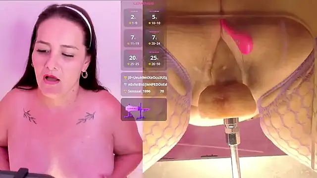 ErikaMontiel   online show from September 14, 10:07 pm