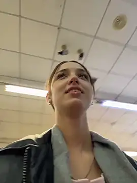 DollyTall online show from October 21, 11:36 am