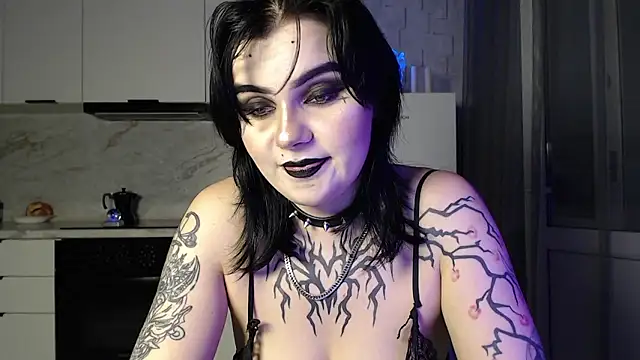 IntrigueYourDay online show from January 12, 3:39 pm