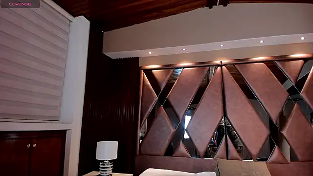 AidaJones online show from February 10, 11:02 am