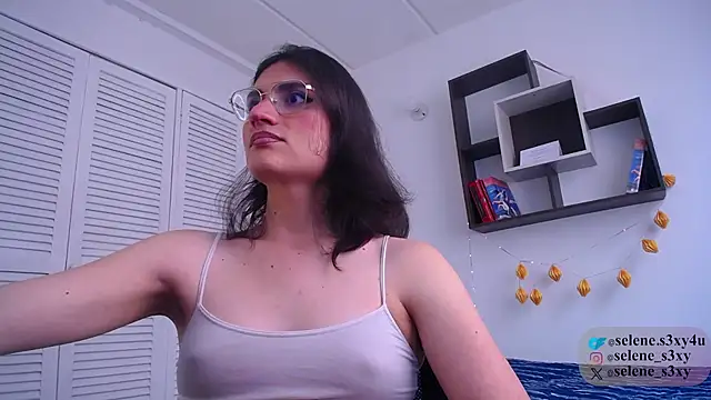 selene s3x online show from November 16, 8:42 pm