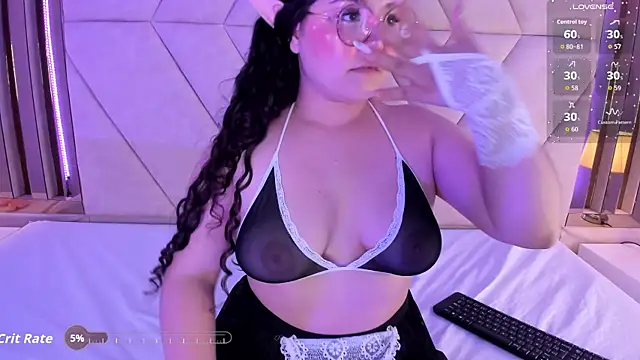 ShylySweet online show from October 3, 6:40 am